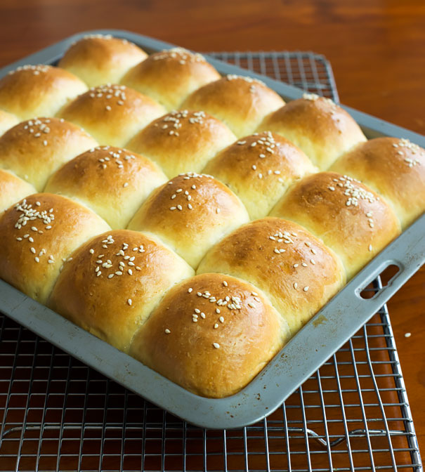 Brioche buns baked in a cast iron pot - Cookidoo® – the official Thermomix®  recipe platform