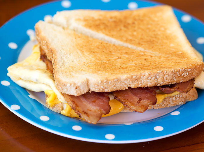 HOW TO MAKE A SANDWICH, Egg + Bacon + Cheese Sandwich
