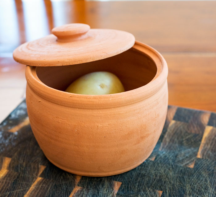 terracotta pot for microwave potatoes